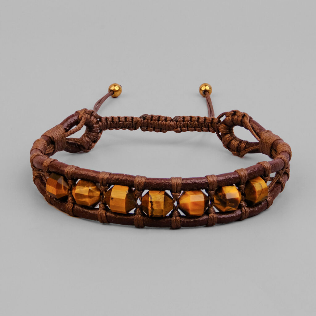 دستبند عقرب|دستبند چشم ببر|خواص سنگ چشم ببر|خرید سنگ چشم ببر