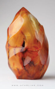 خواص سنگ عقیق|همه چیز در مورد سنگ عقیق|رنگ درمانی با سنگ عقیق